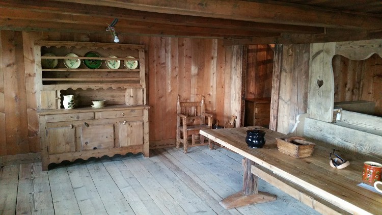 Ameublement de chalet