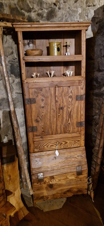 Meuble en mlze du Mont-Cenis, Val de Suze p. 1780