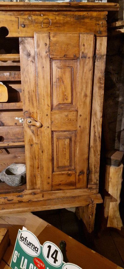 Tablette de Haute-Maurienne en mlze date 1670